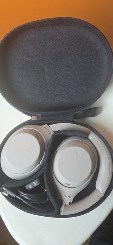Casque sans fil - fil, À